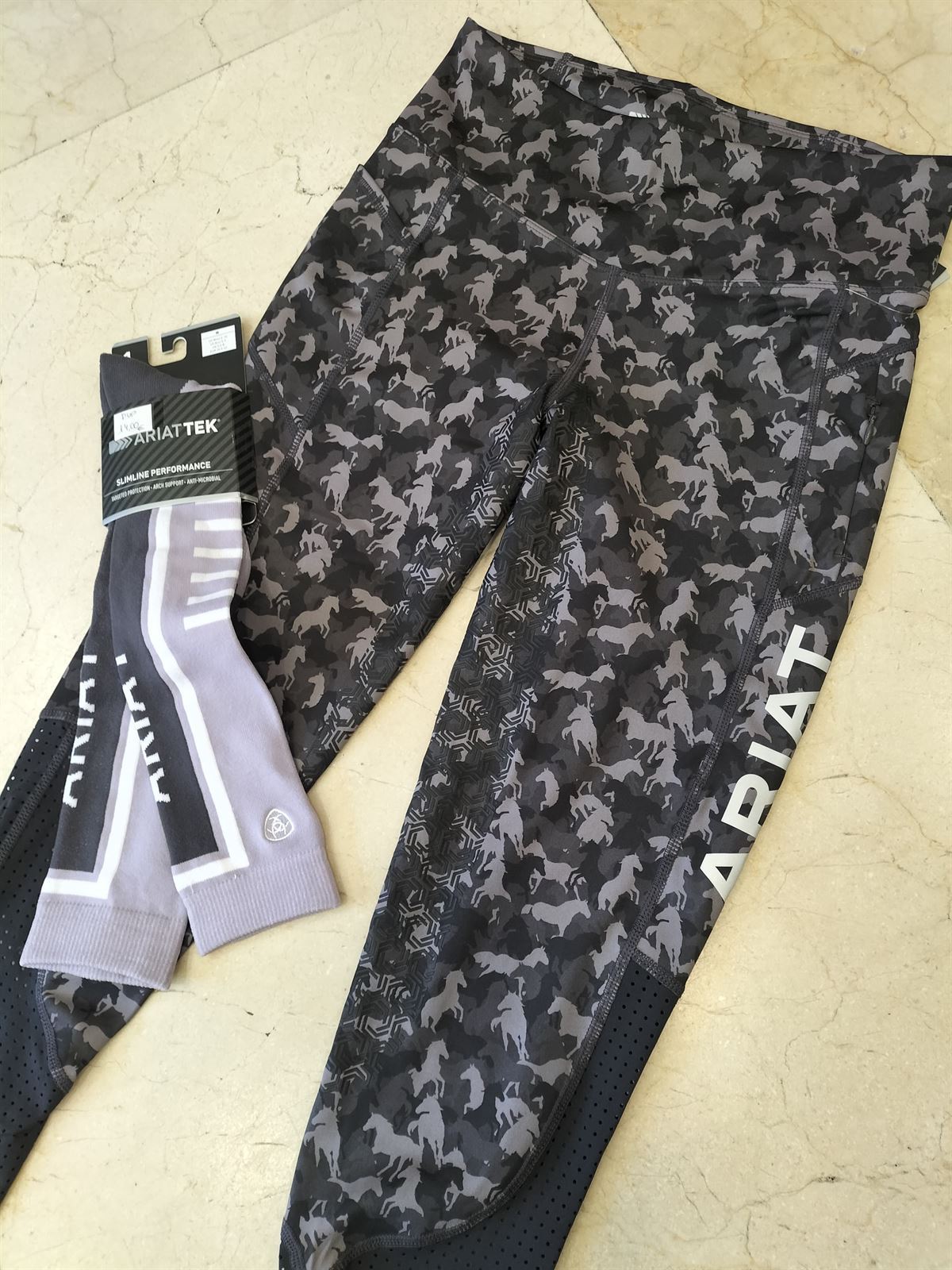 Slimline Performance Leggings